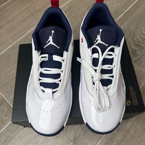 Jordan Max Aura 6